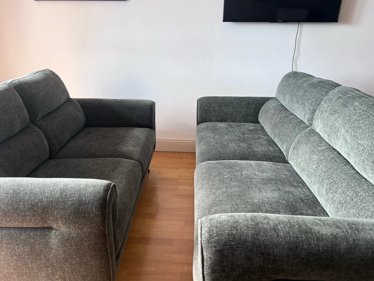2 sofas Brand new - Image 4