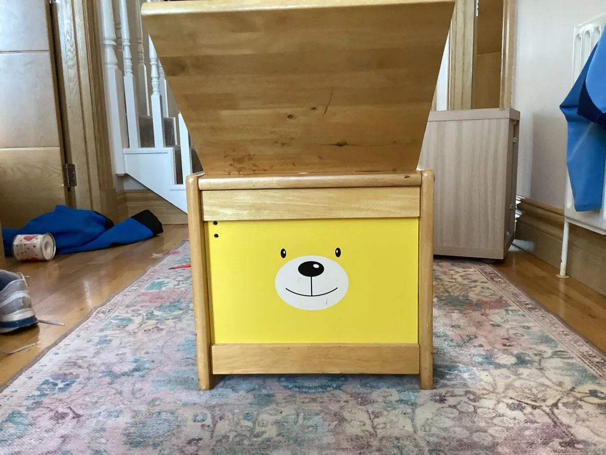 Toy box - Image 3