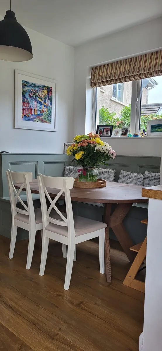 1 Dining/desk chair