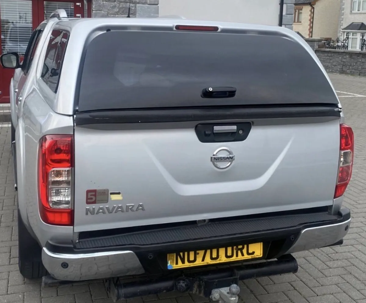 2020 Nisan navara Tekna - Image 3