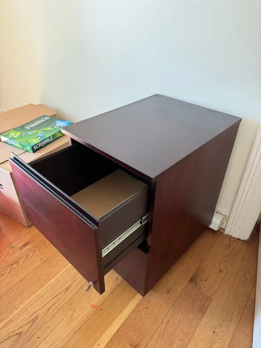 Two drawer Filling cabinet in dark solid wood - Image 3