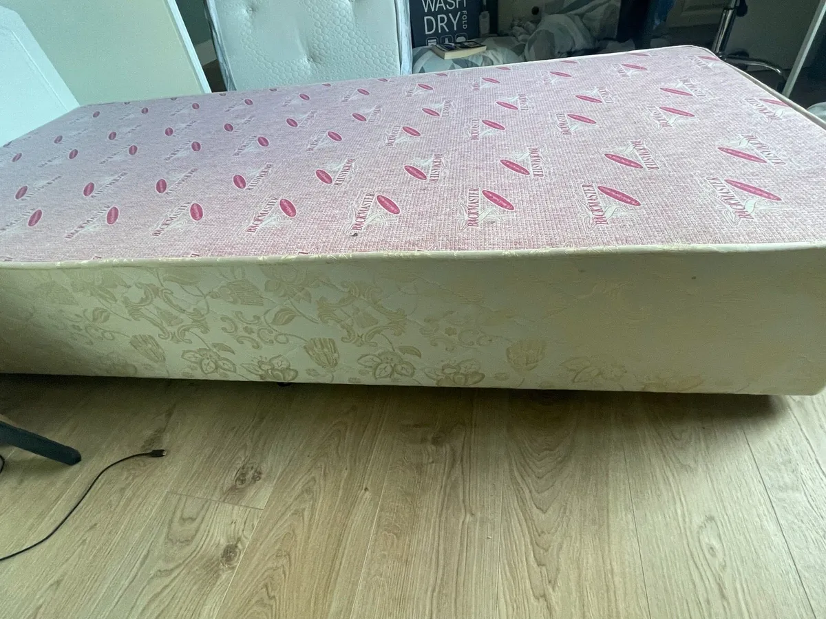 Single bed divan base - Image 4