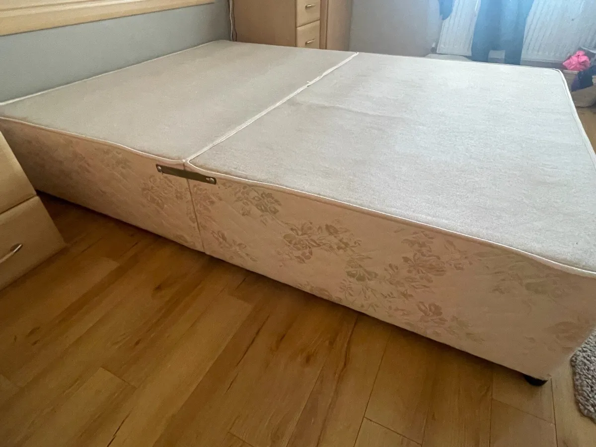 King size 5ft divan base - Image 3
