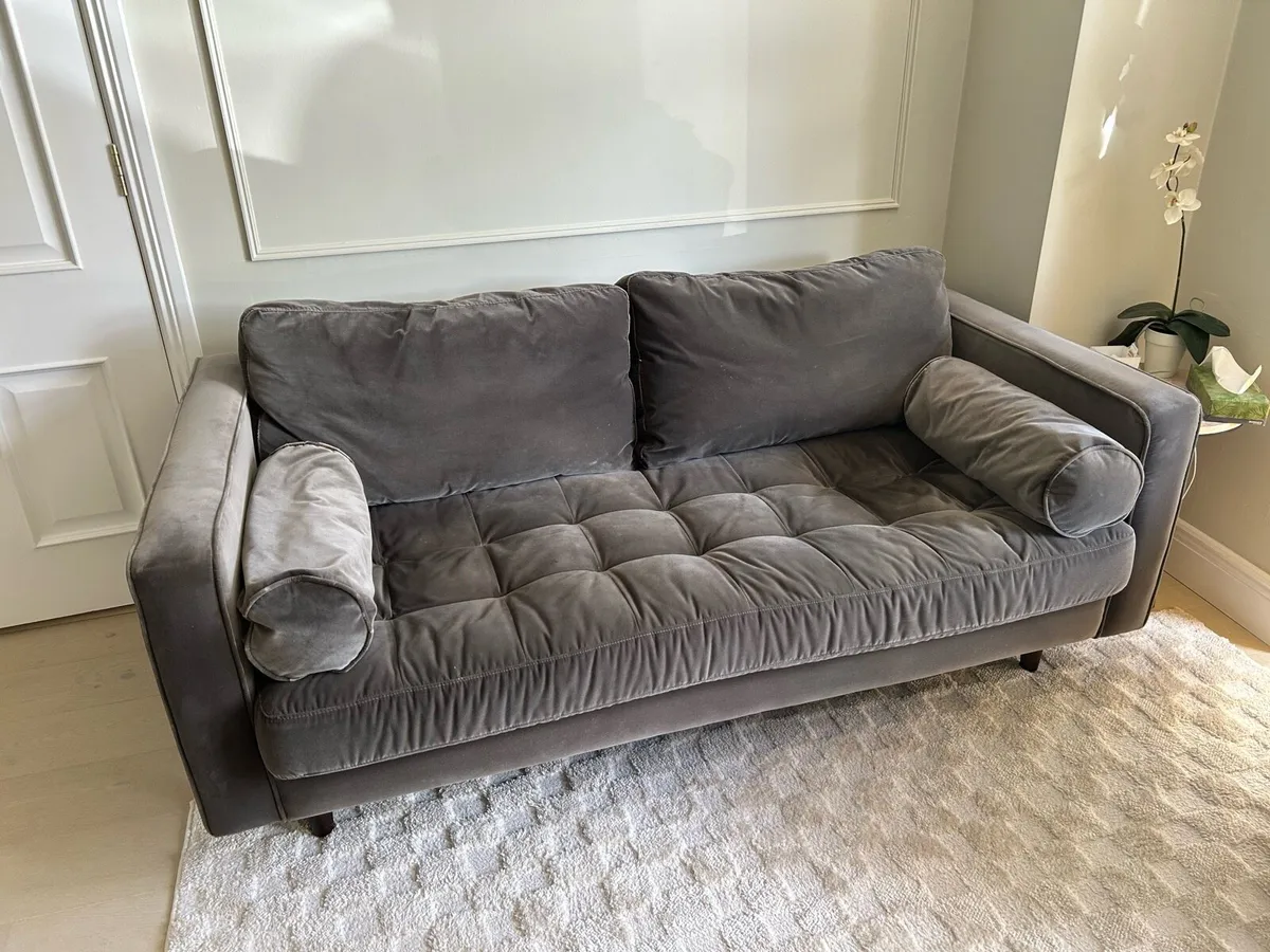 Scott Velvet Sofa - Image 2