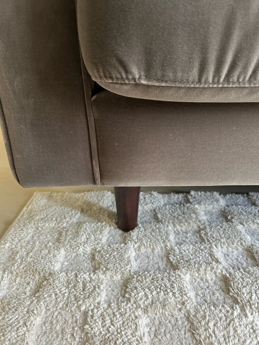 Scott Velvet Sofa - Image 4