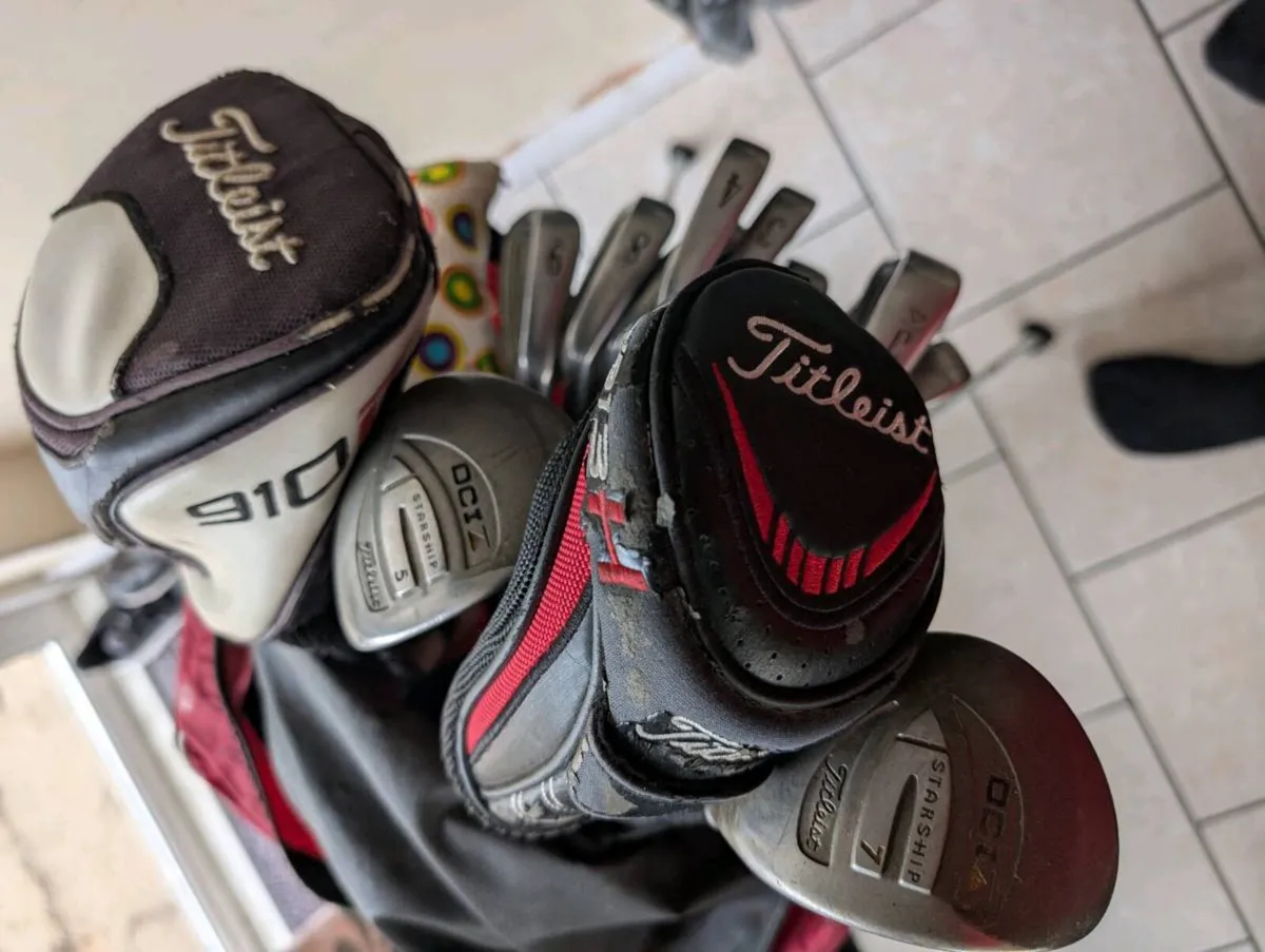 Titleist Golf clubs set up first come first served - Image 2