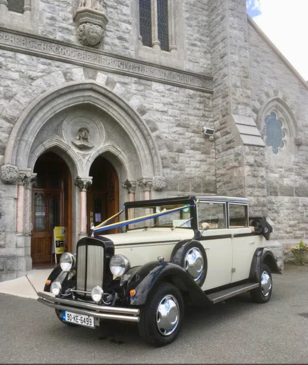Regent wedding car - Image 3