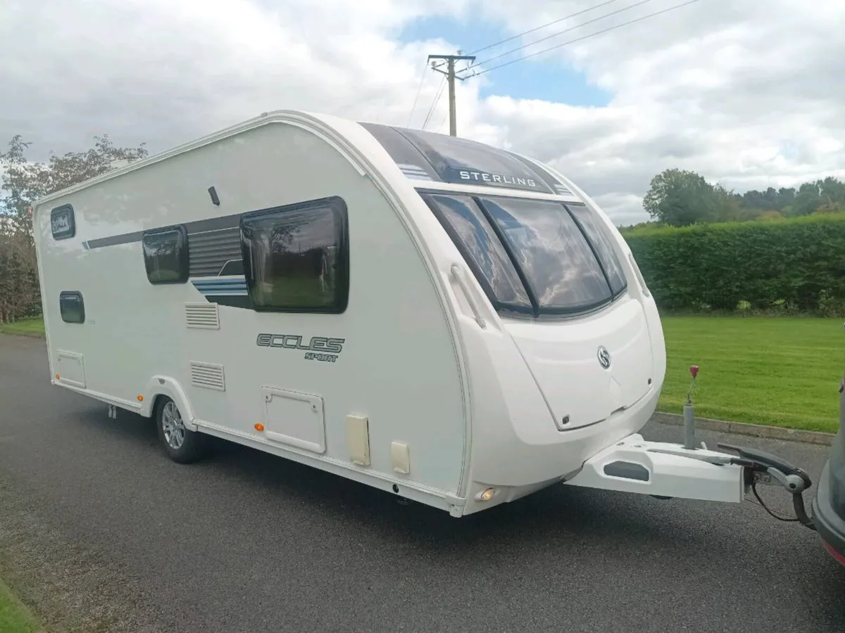 Sterling 6 Berth c/w air awning & extras - Image 4