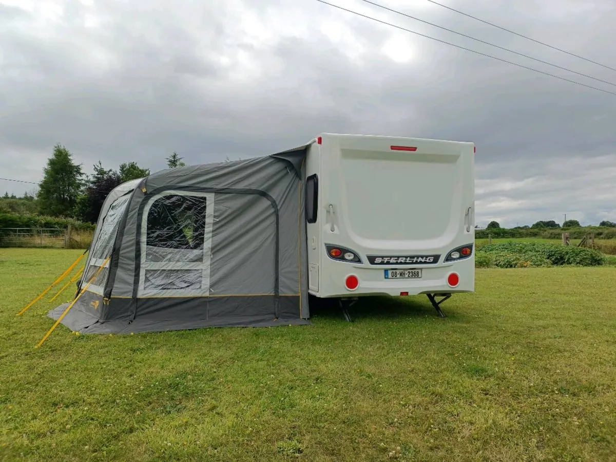 Sterling 6 Berth c/w air awning & extras - Image 1