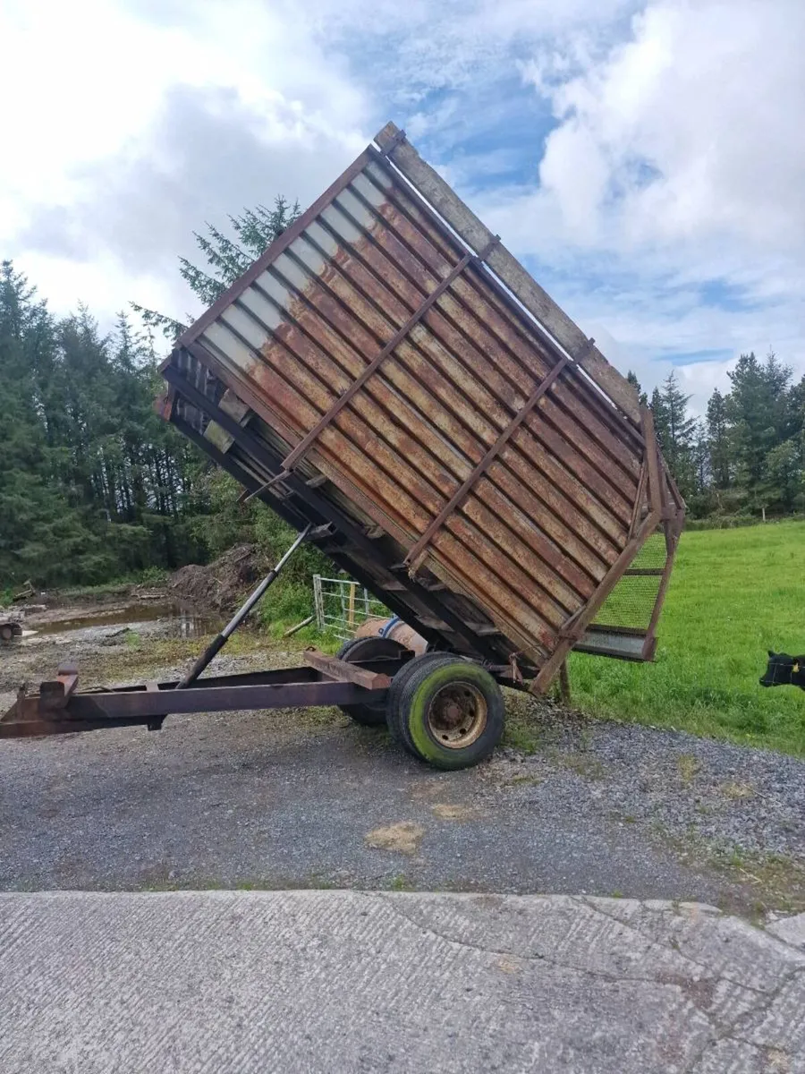 Silage trailer - Image 1