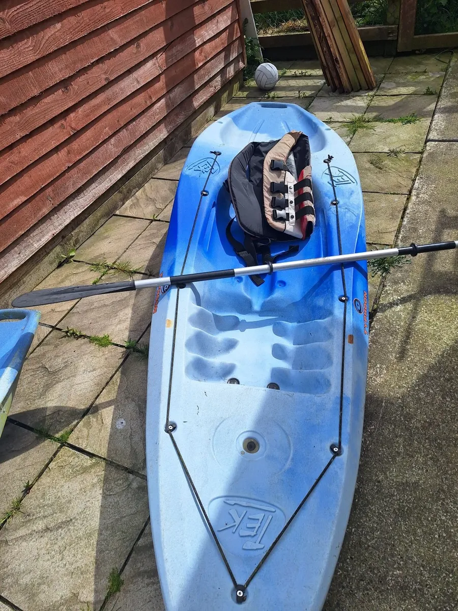 Kayak - Image 4