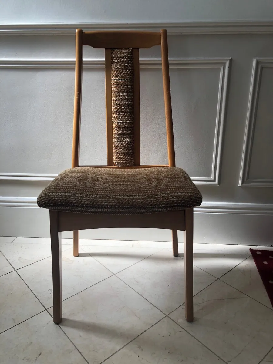 Set of 4 chairs - Image 2