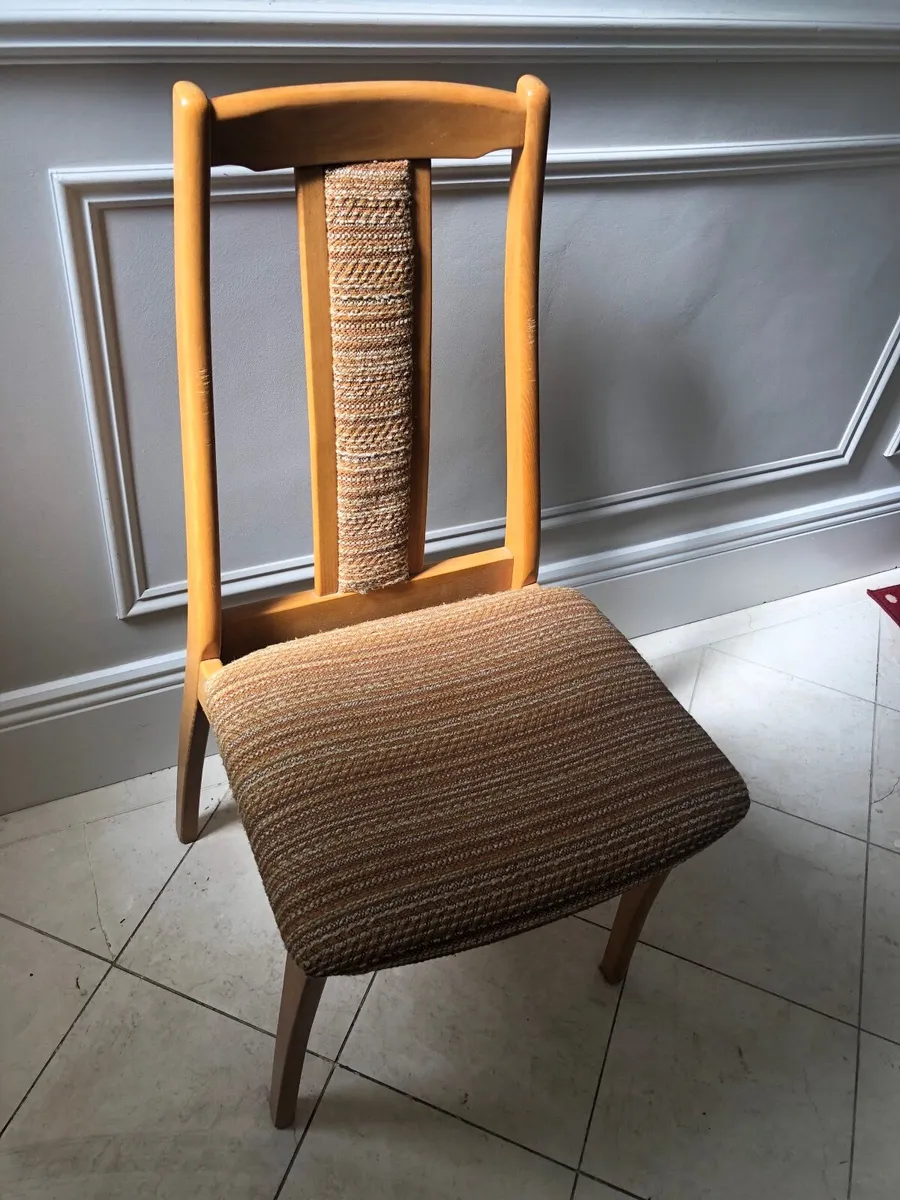 Set of 4 chairs - Image 3