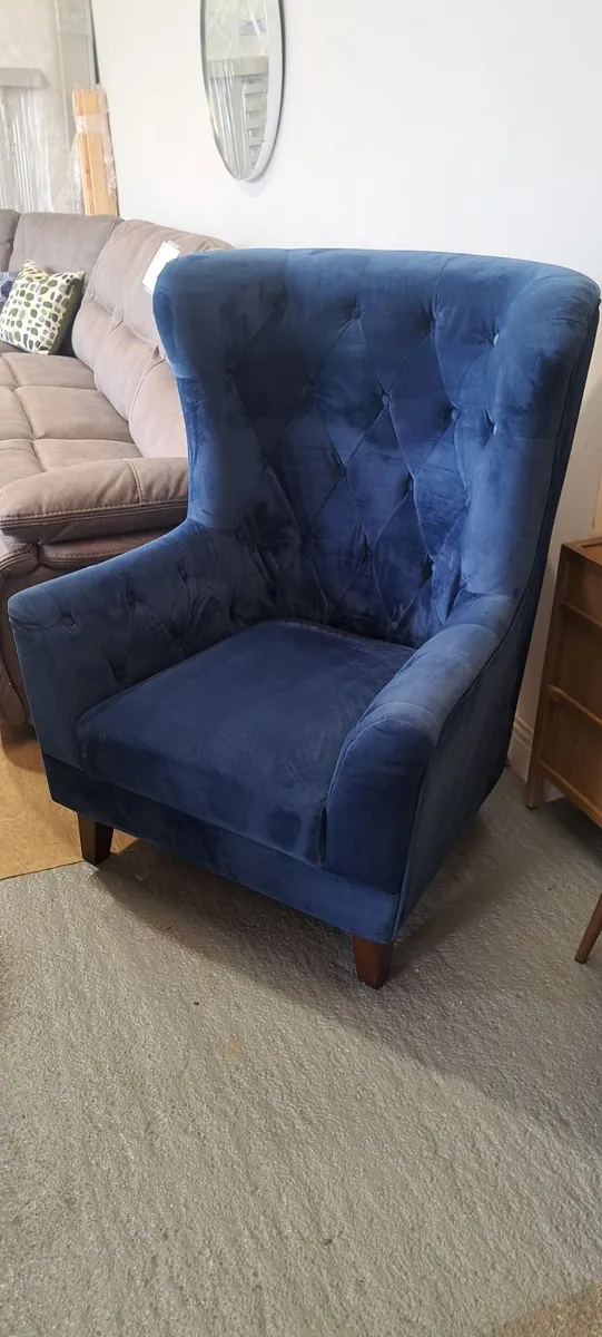 Armchair - Image 1