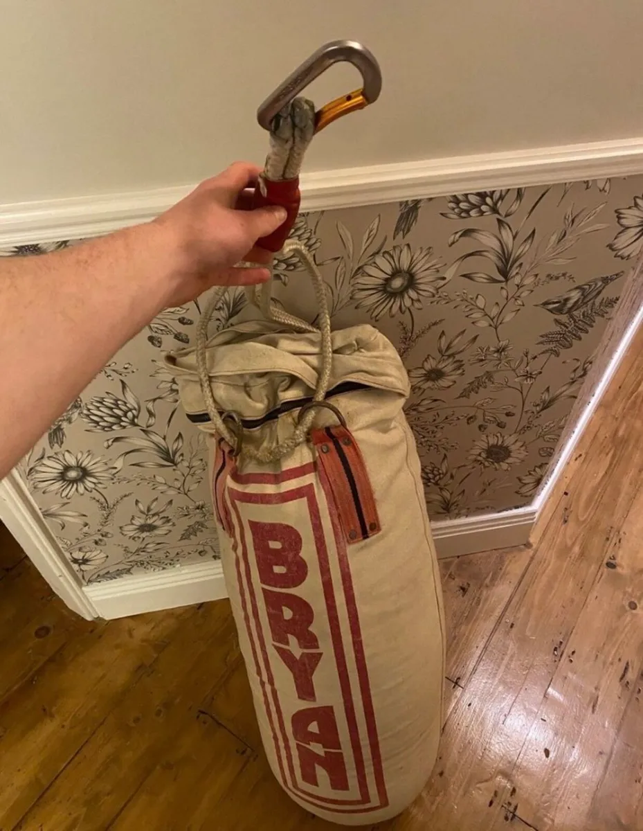 Boxing bag - Image 2