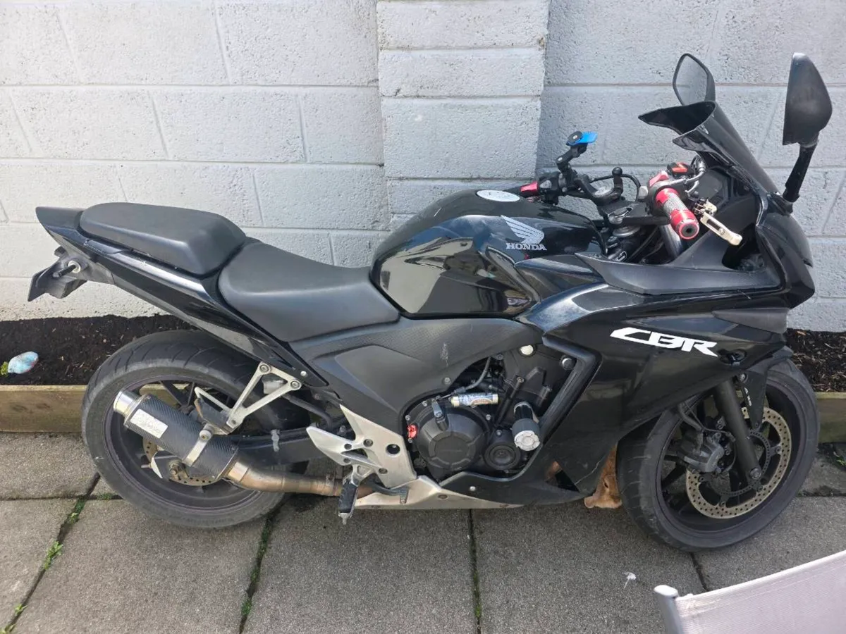 Honda cbr 500r 2013 - Image 1