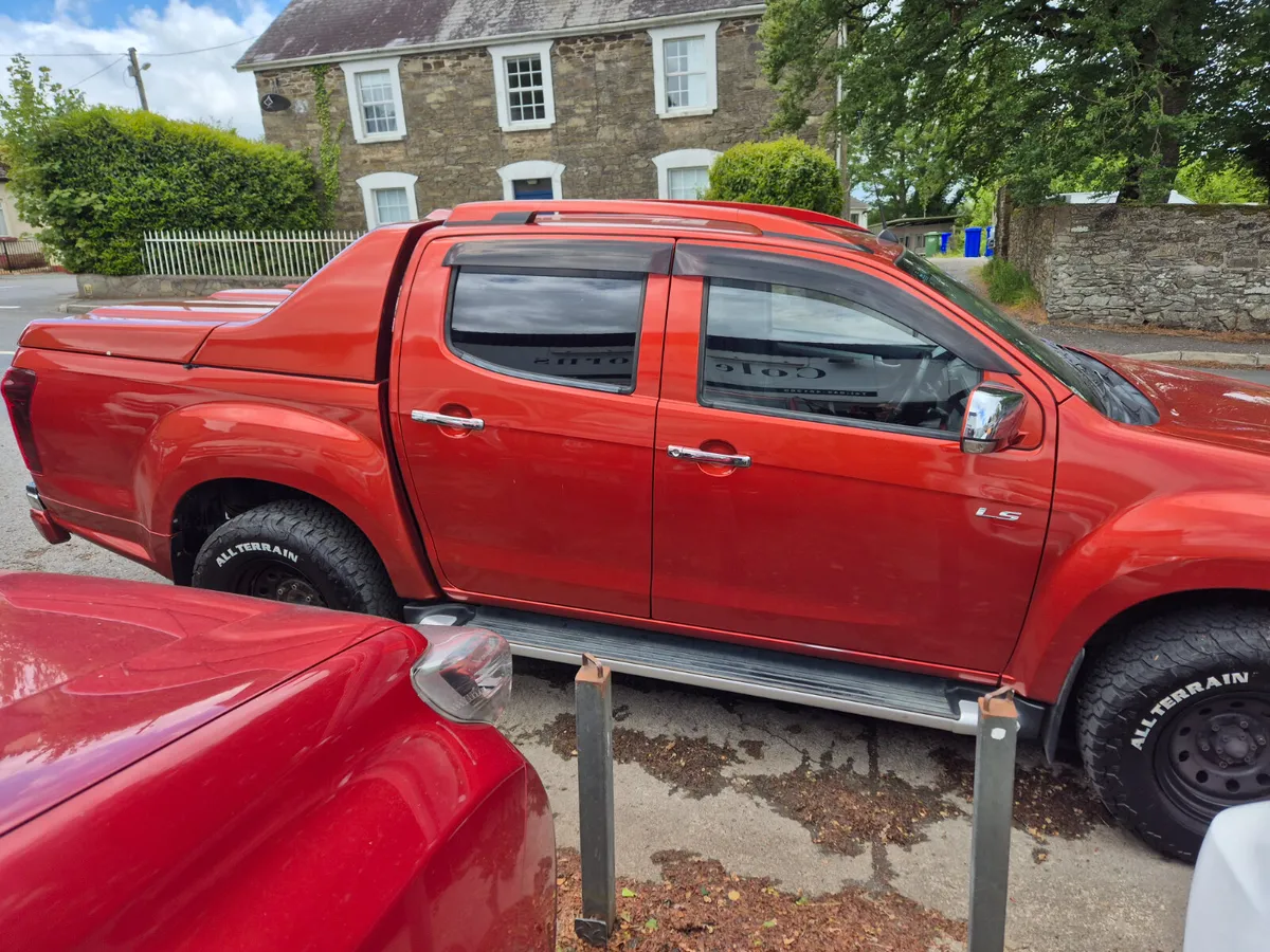 Isuzu Other 2016 - Image 2