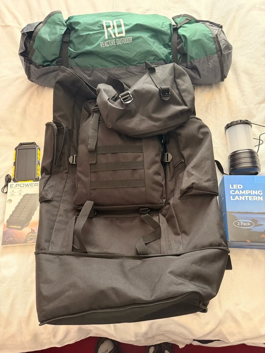 Camping equipment - Image 1
