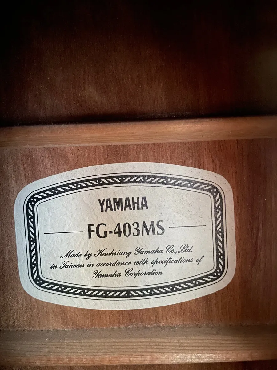 Yamaha guitar including case - Image 3