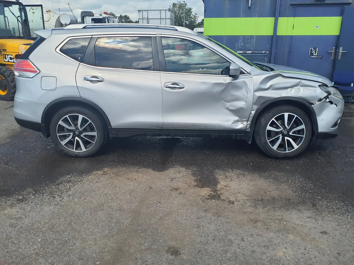 Nissan X-Trail SVE 2017 1.6 diesel 7 seats - Image 4