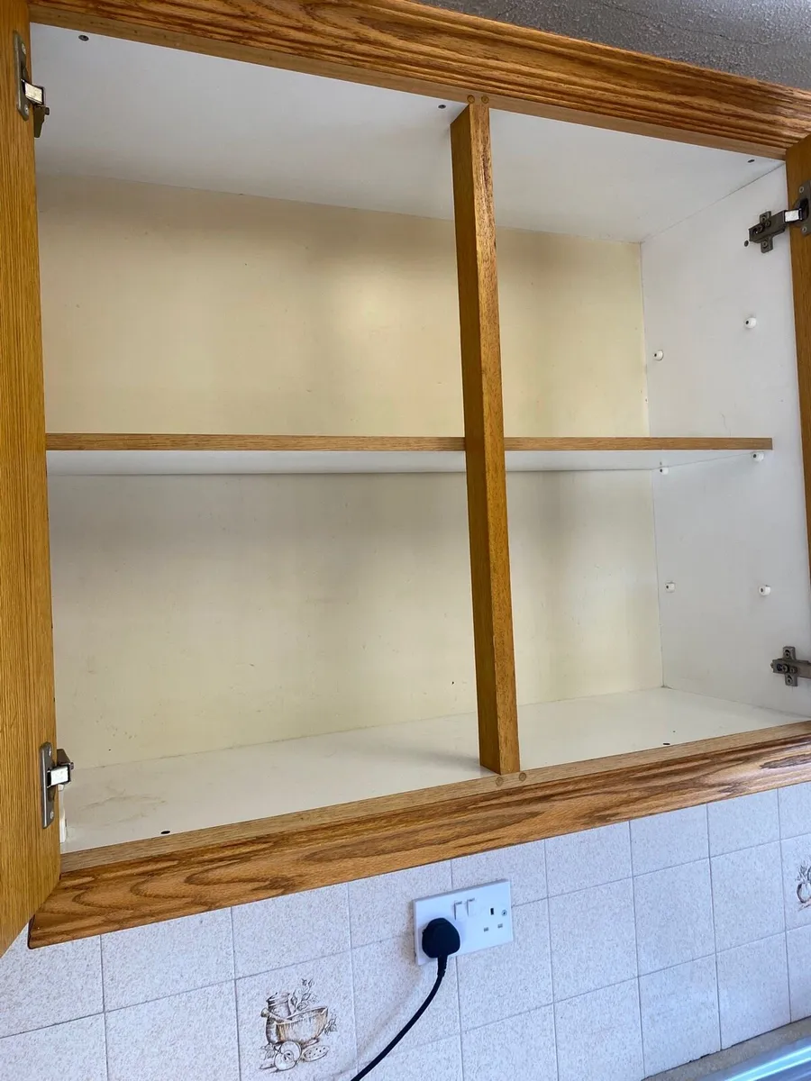 Kitchen units and sink - Image 3