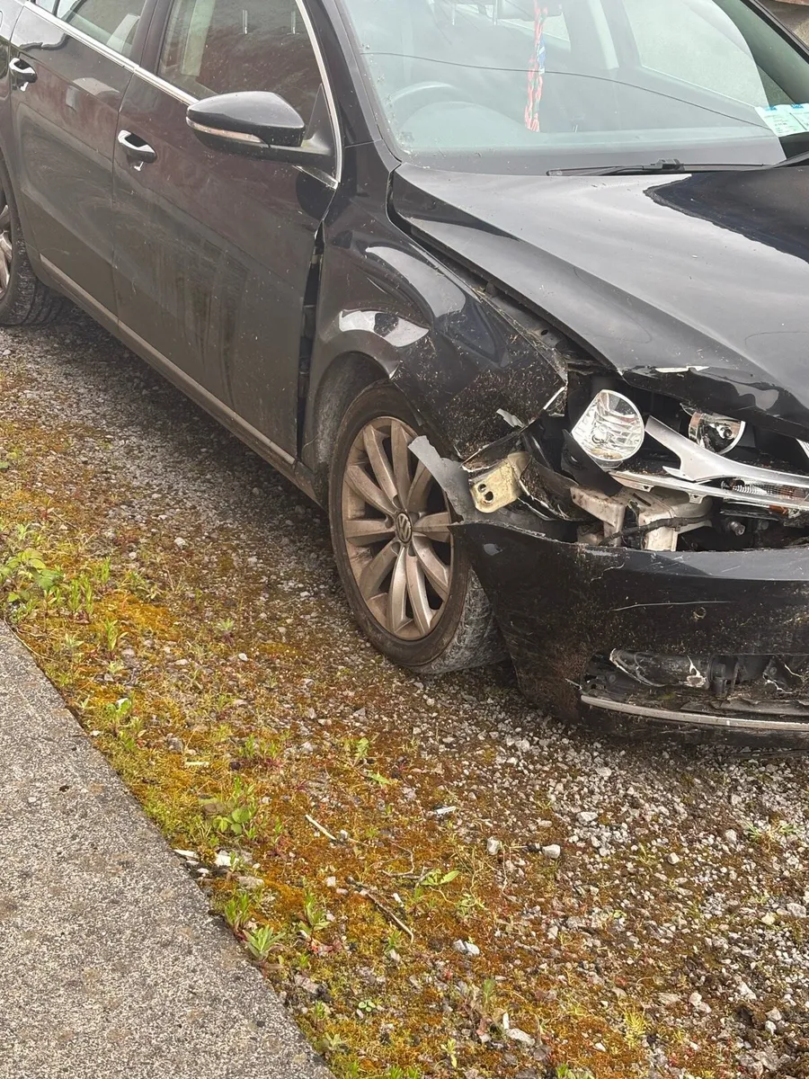 Car - Image 1