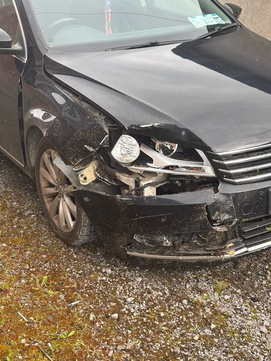 Car - Image 2