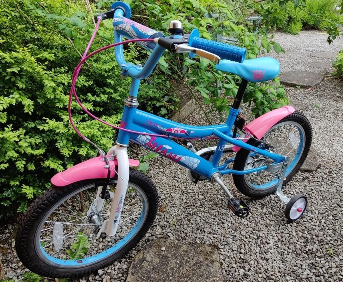 18 inch Miami Beach Bike Excellent Condition - Image 1
