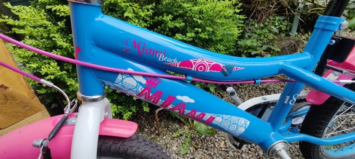 18 inch Miami Beach Bike Excellent Condition - Image 4