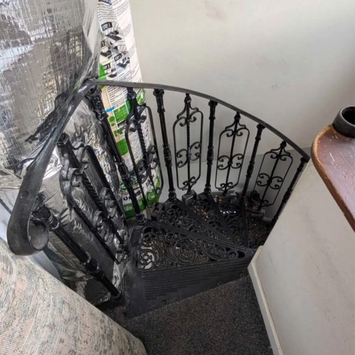 Wrought Iron spiral staircase - Image 3