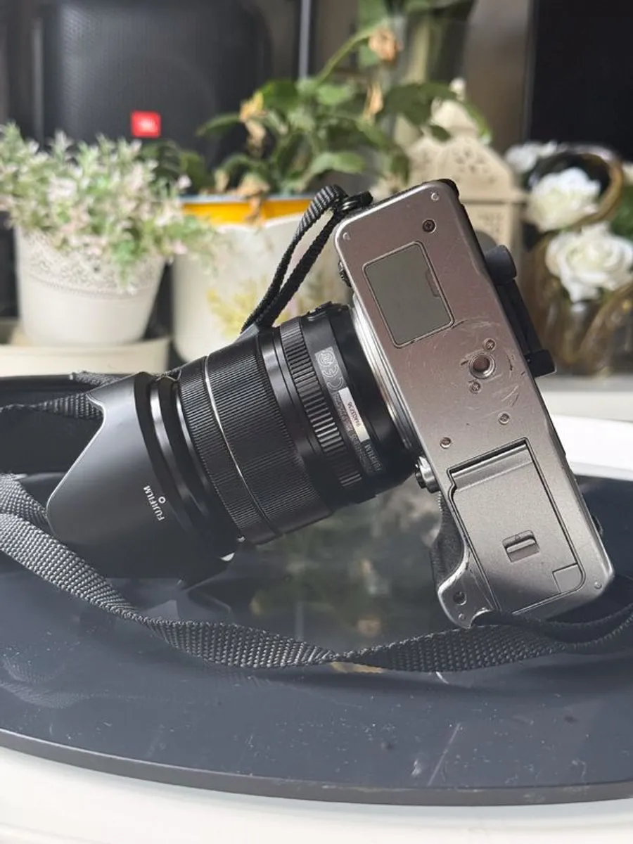 Fujifilm X-T4 Mirrorless Camera Body | Second Hand | Excellent Hybrid Photo & Video Camera - Image 3