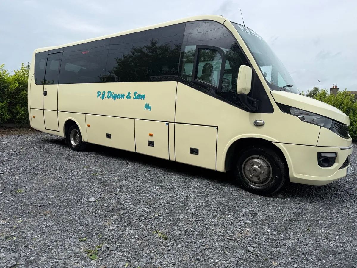 Turas 700 30 seater large boot 2022 - Image 3