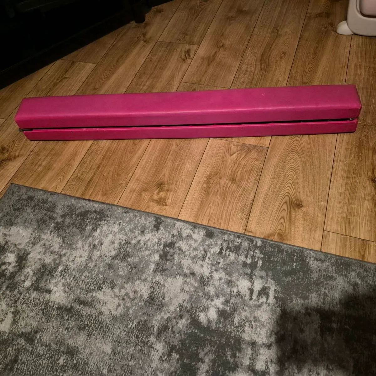 Gymnastics bar - Image 1