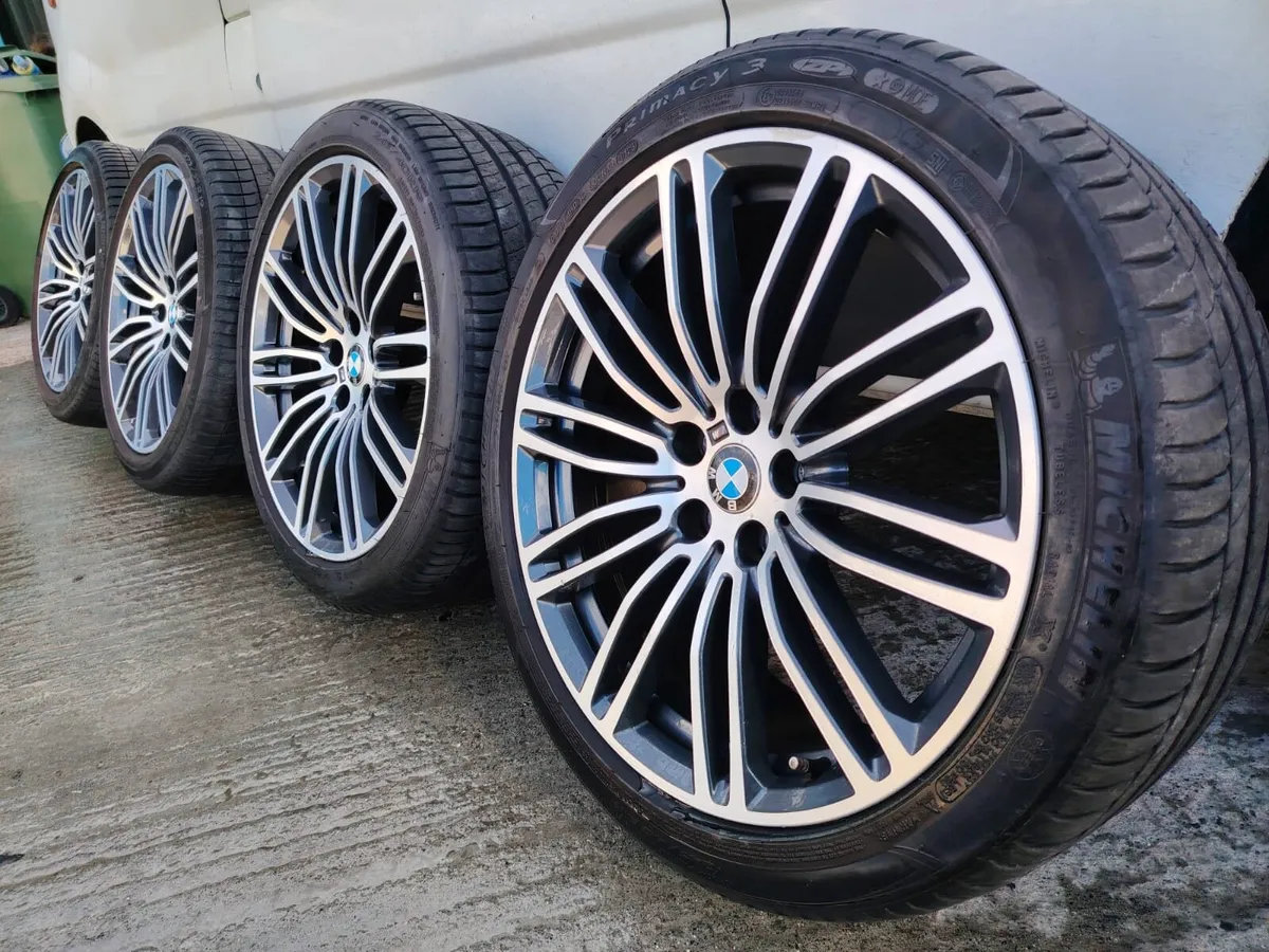 19" BMW 5 series Msport alloys on Michelin tyres - Image 1