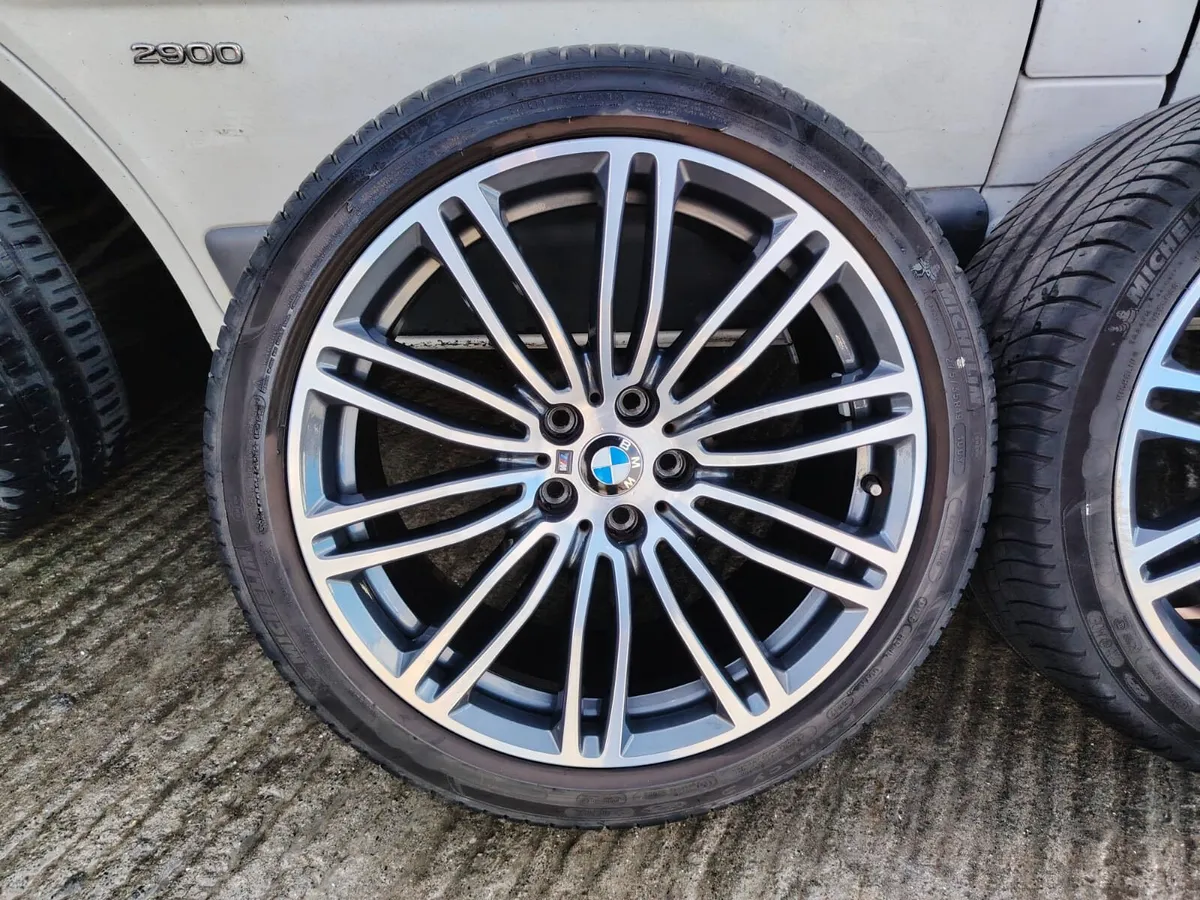 19" BMW 5 series Msport alloys on Michelin tyres - Image 3