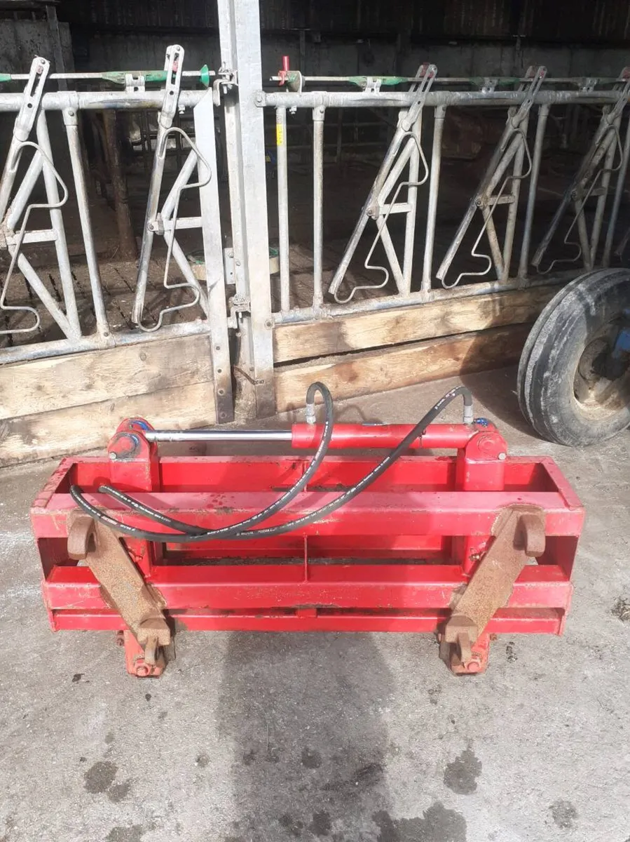 Bale Handler - Image 2