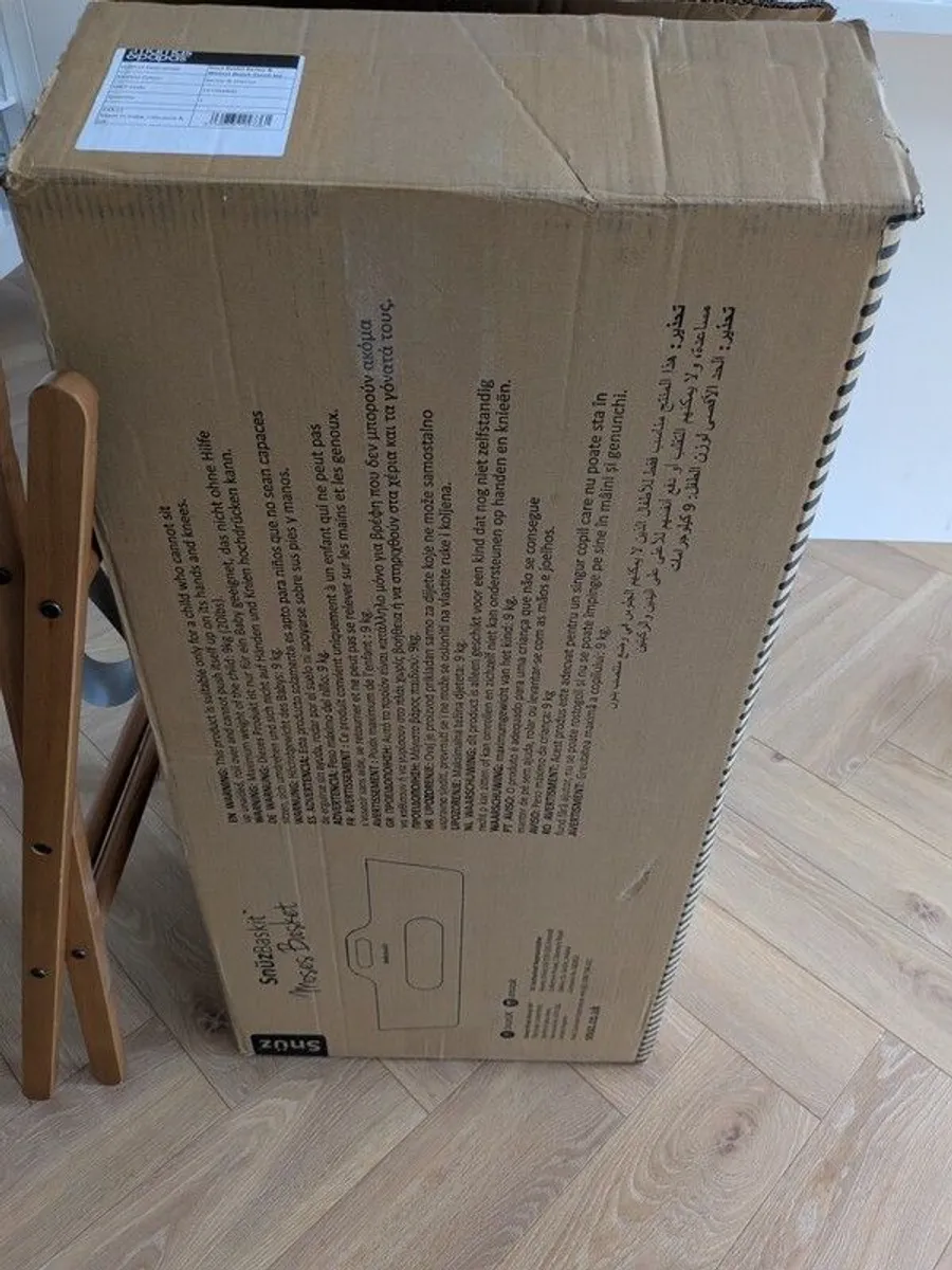 SnuzBaskit Moses Basket & Stand - Image 2