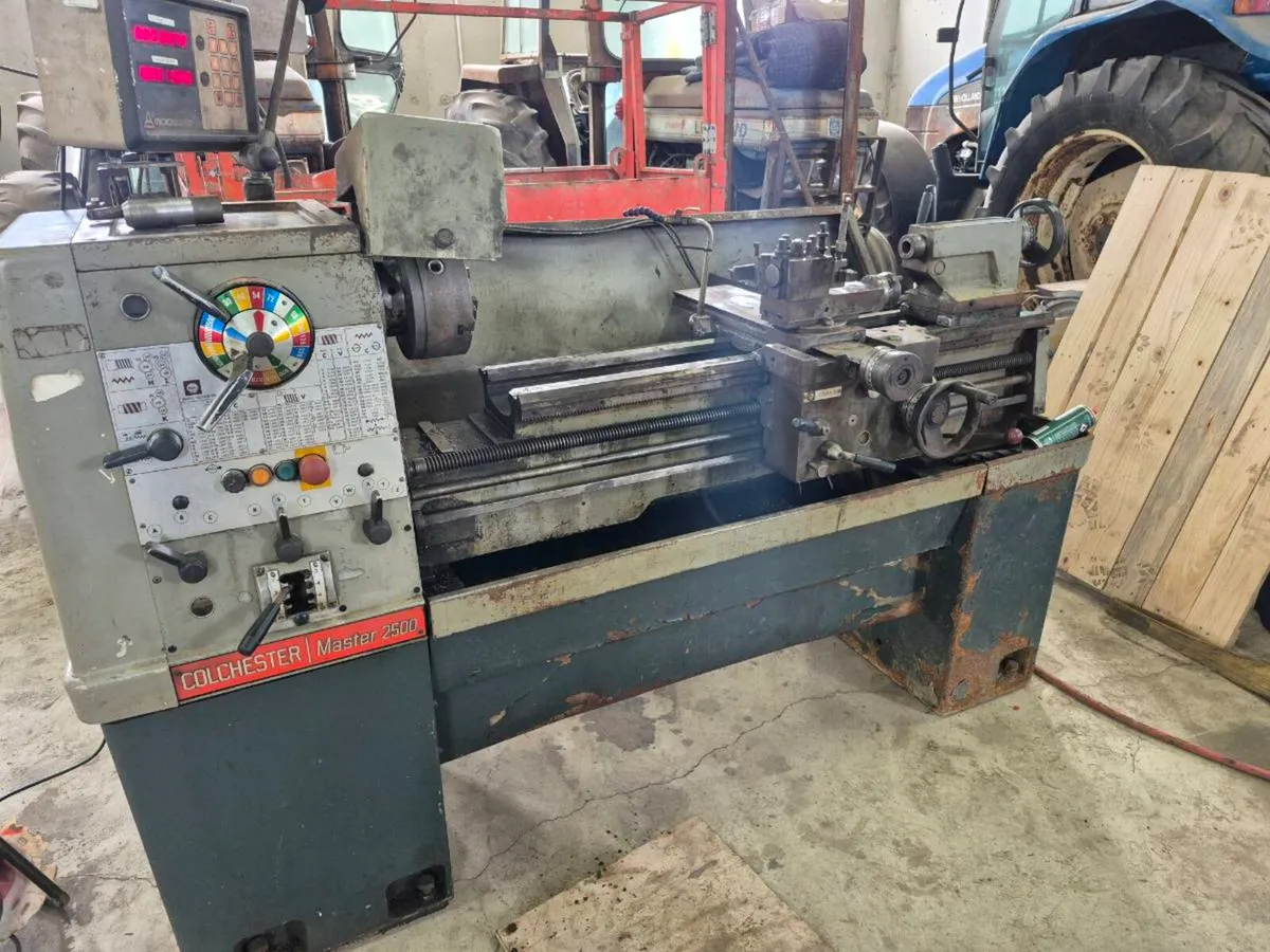 Colchester student lathe - Image 2