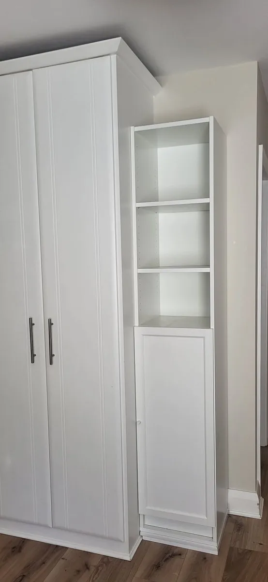Billy Bookcase. Practicality new - Image 1