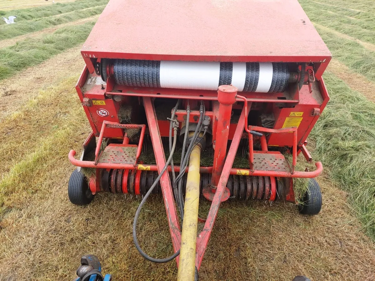 Master cut  welger baler - Image 3