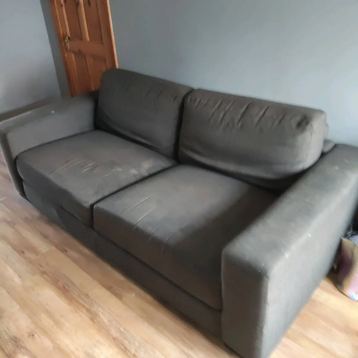 3+2 SEATER COUCHES - Image 2