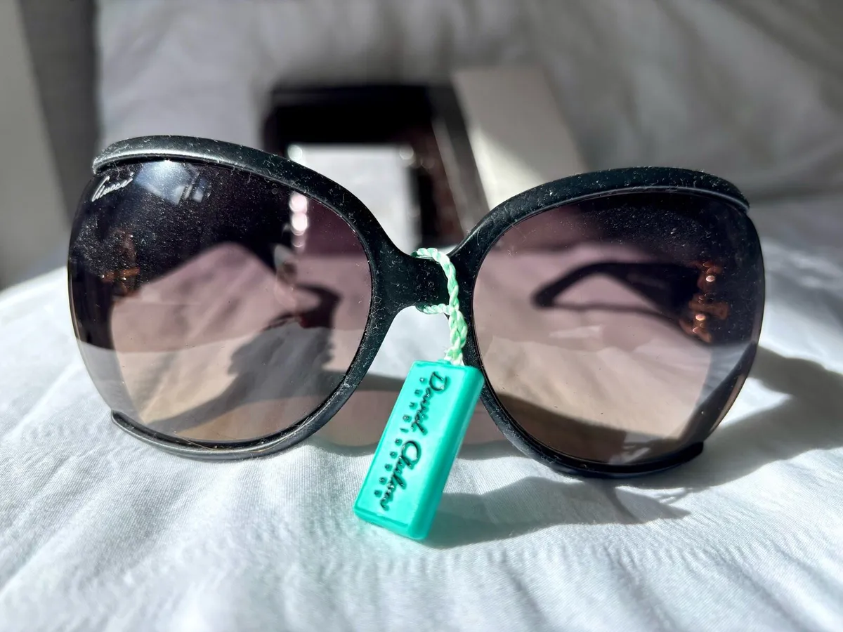 Gucci Sunglasses (women’s) - Image 1