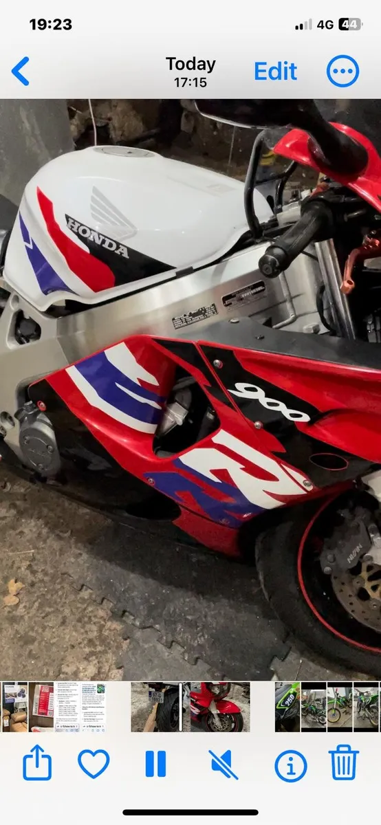 Honda CBR 900 Fireblade Parts/Extras 1992/1999 - Image 1