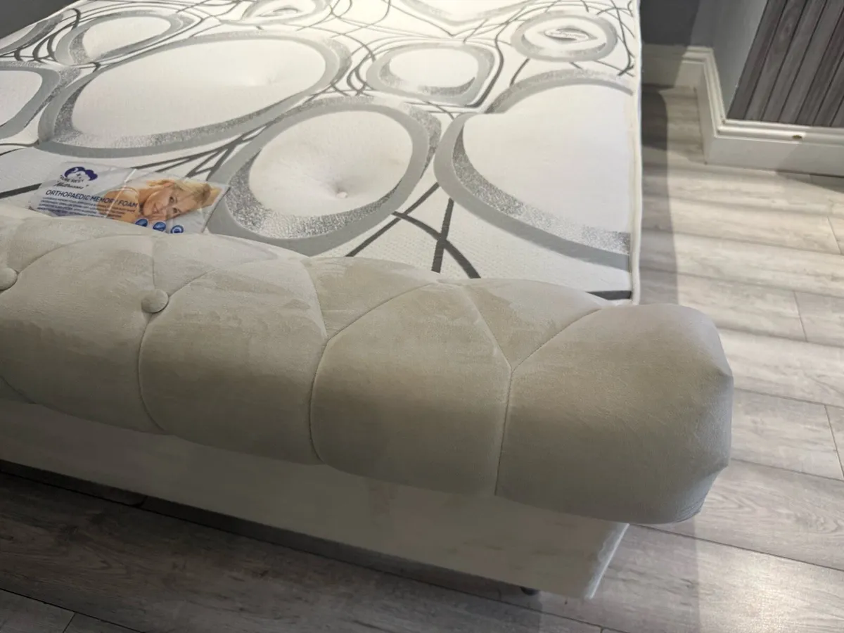 Double bed and mattress - Image 4