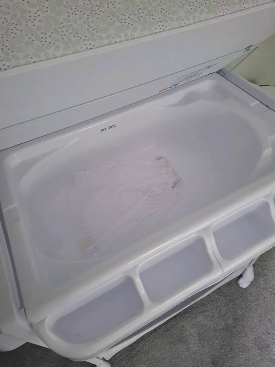 Changing Table and Nappy Bin - Image 4