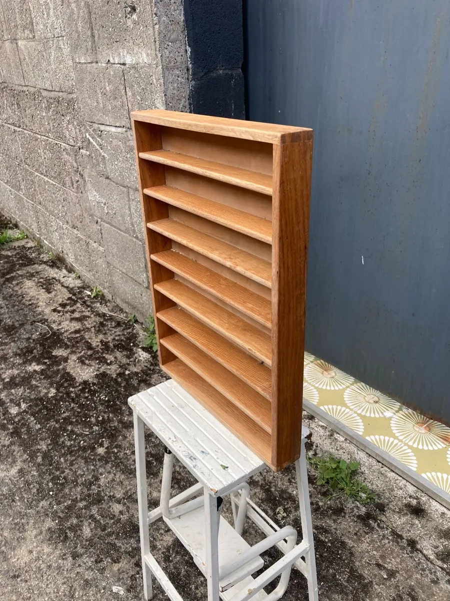 Display Shelf - Petite Size. - Image 3
