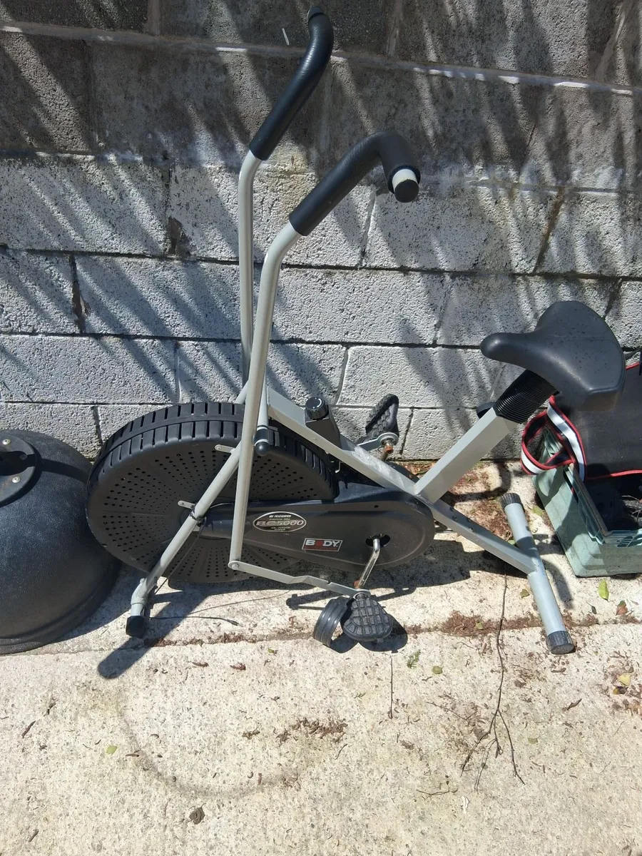 Gmy bike - Image 2