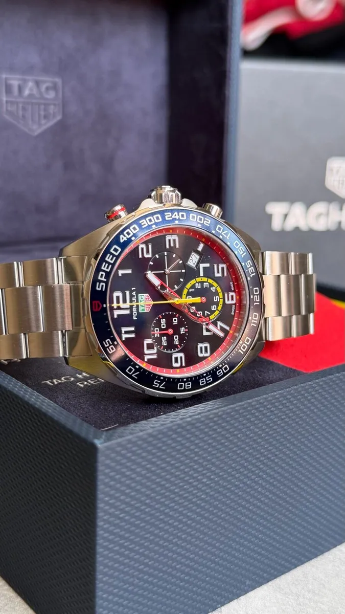 TAG Heuer Formula 1 Red Bull 2025 - Image 2