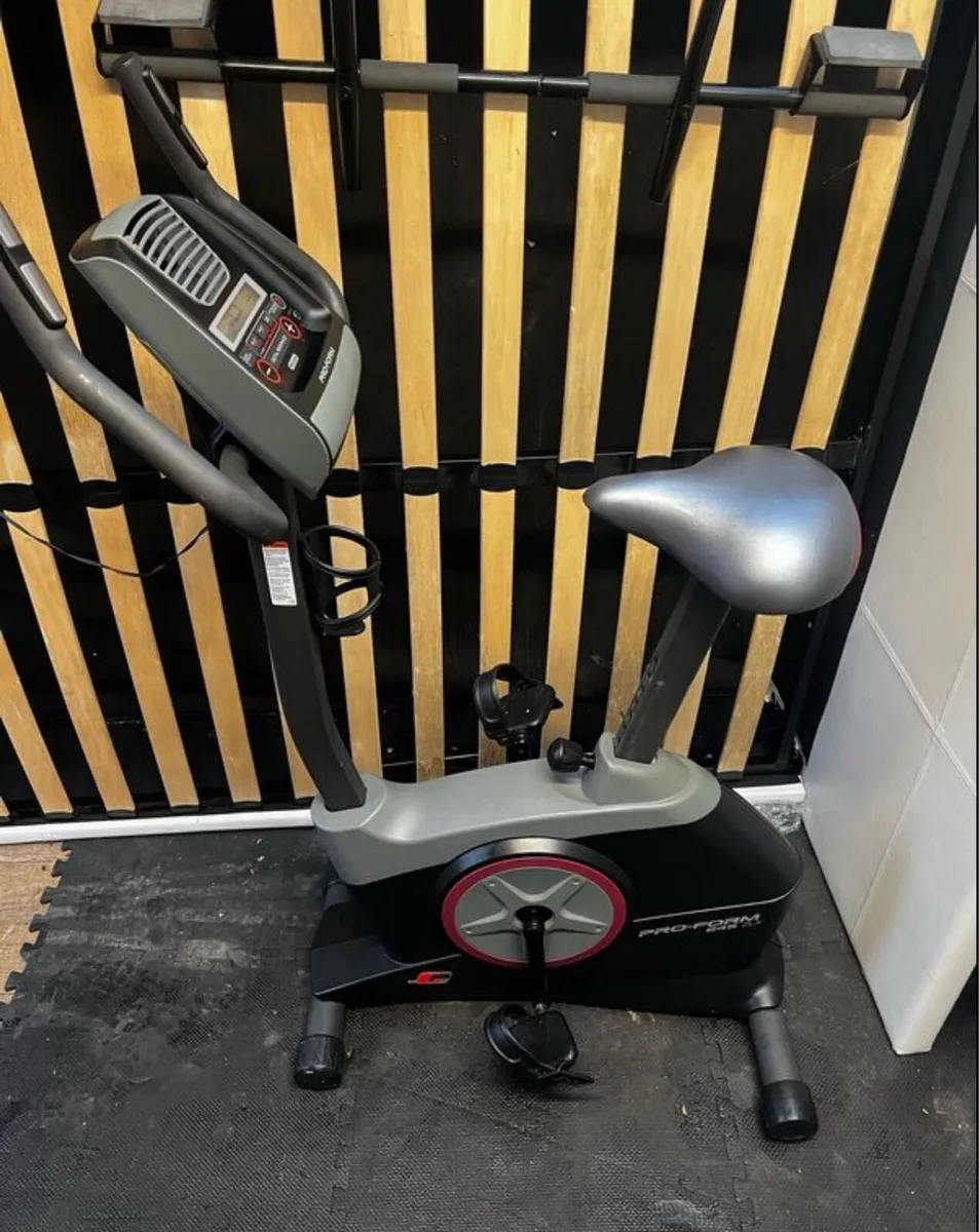 PROFORM 245 ZLX - Image 1