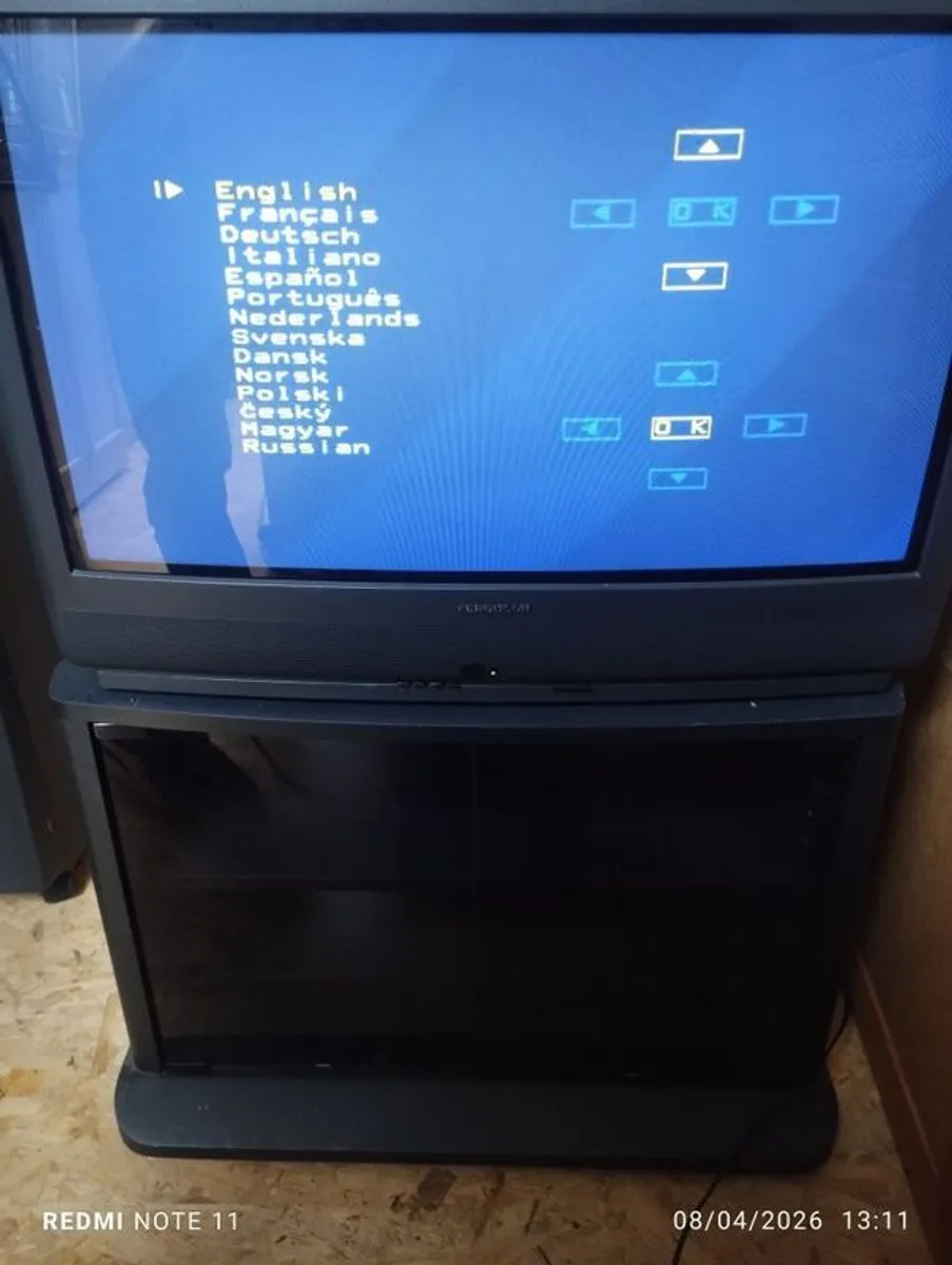 A selection of old TVs all working - Image 1
